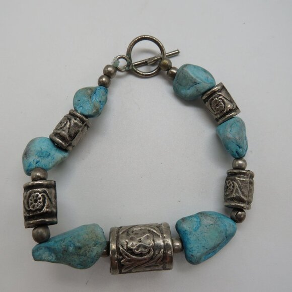 Stone Bracelet Blue Howlite Silver Tone Chunky Beaded Toggle Clasp - Picture 9 of 9